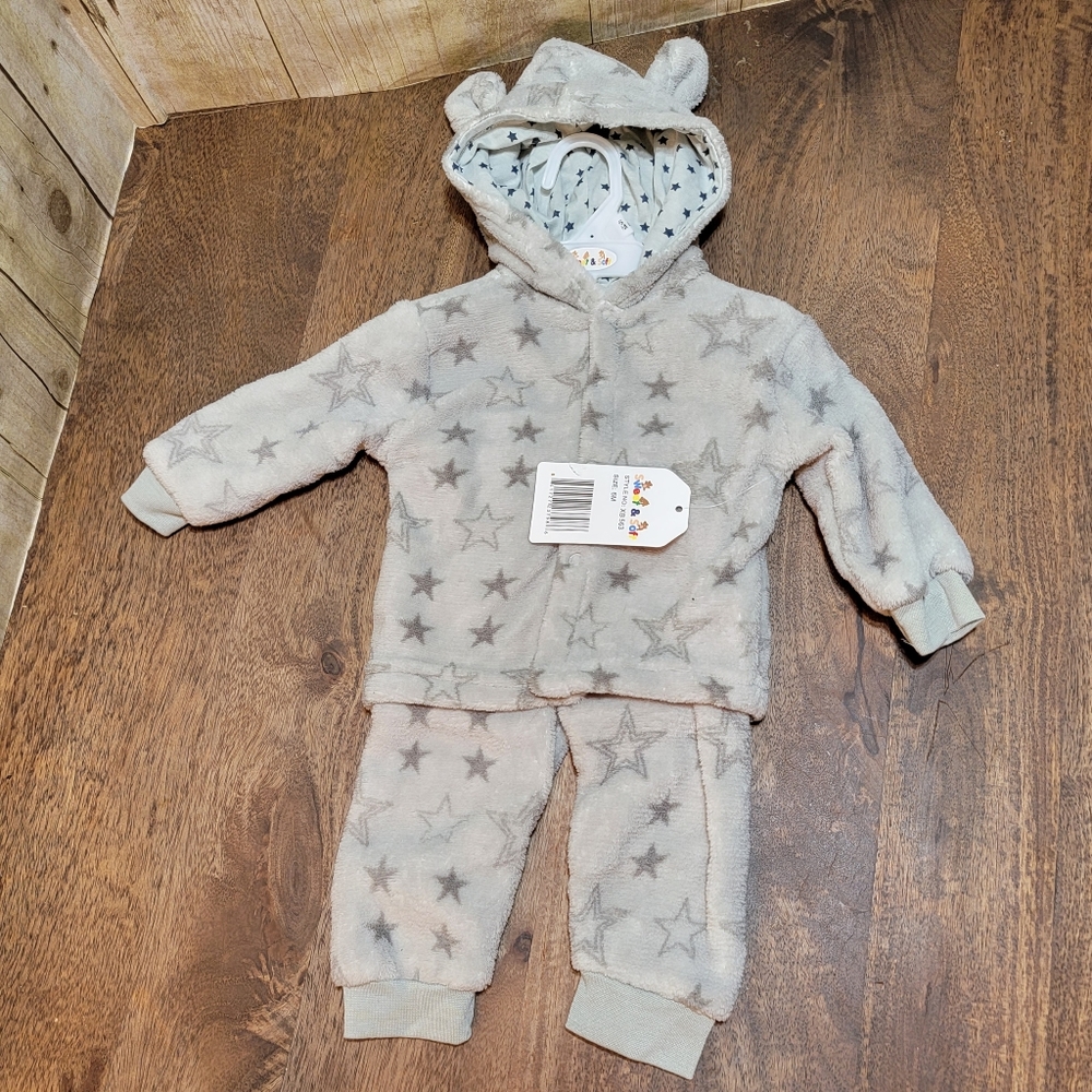 Soft sweet and soft outfit